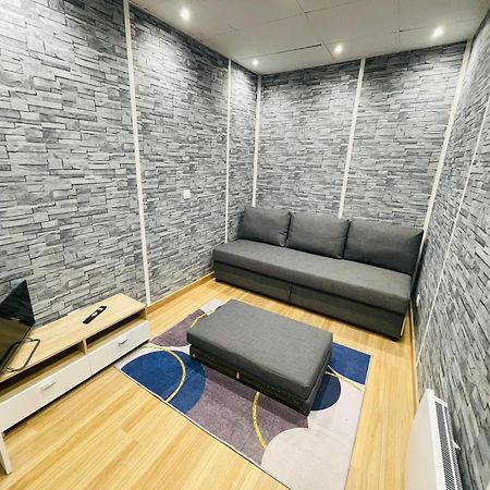 Studio Confortable- Disneyland Paris - Val D Europe - Plein Centre Ville Meaux - 2 Pers Exteriör bild